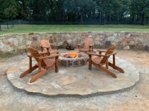 how to create outdoor living space